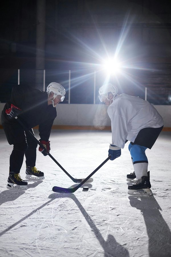 How Does Cognitive Training Influence Decision Speed in Ice Hockey Players?